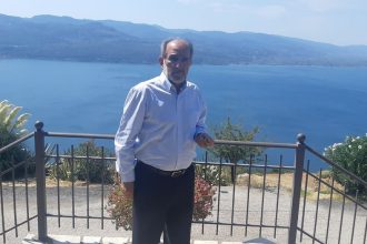 Απόστολος Κατσιφάρας: Δουλευόμαστε μέρα μεσημέρι!