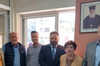 Ο υποψήφιος ευρωβουλευτής της ΝΙΚΗΣ, Φώτης Ηλιόπουλος στην «Κιβωτό»