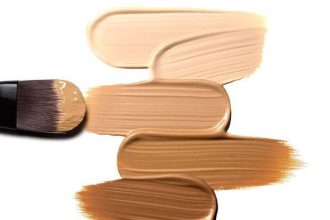 Χέρια, πινέλο ή σφουγγαράκι; Διάβασε τι αποτέλεσμα θα έχει η βάση σου ανάλογα με το τι χρησιμοποιείς