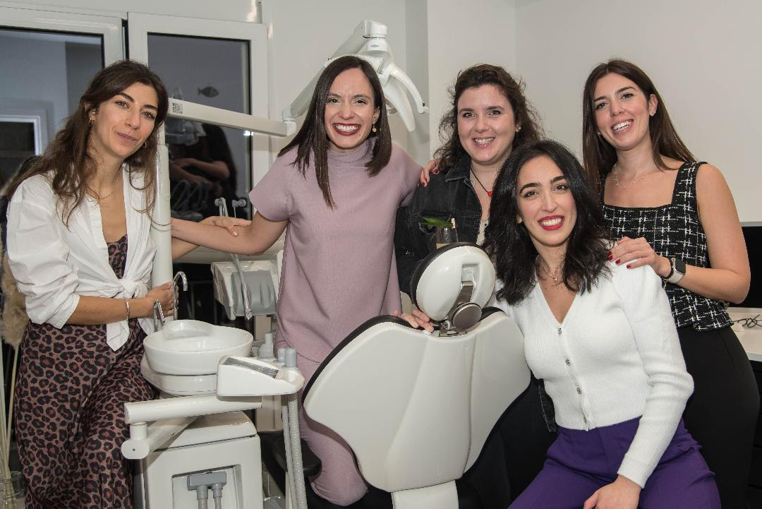 Πάτρα: Λαμπερά εγκαίνια Οδοντιατρείου της Μαριάντζελας Αλεξοπούλου ΦΩΤΟ