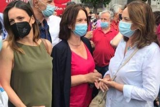 Η νέα εμφάνιση της Έφης Αχτσιόγλου με φουσκωμένη κοιλίτσα ΦΩΤΟ