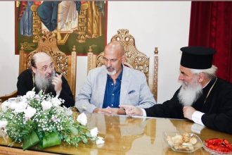 Χαράλαμπος Μπονάνος: Το Πάσχα του Καλοκαιριού