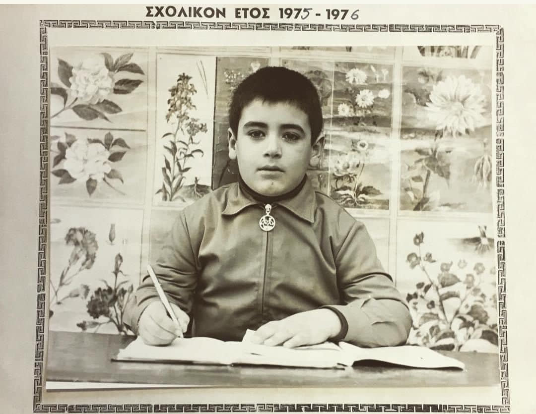 Ποιος είναι ο αχαιός πολιτικός;