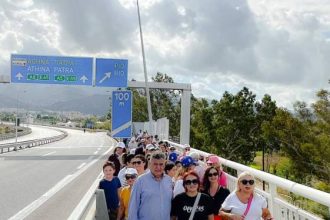 Τάκης Αντωνόπουλος: Το πέρασμα της Γέφυρας
