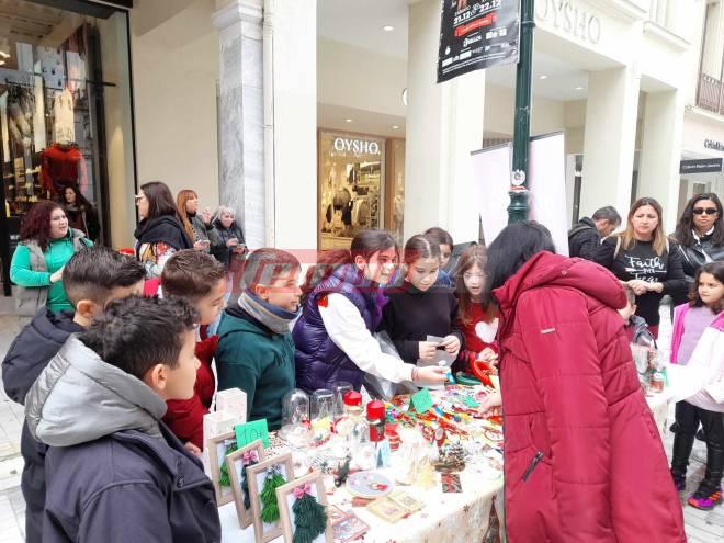 Χριστουγεννιάτικο παζάρι: Περίσσευε η αγάπη των μαθητών της Πάτρας για τα παιδιά της Φλόγας! ΦΩΤΟΓΡΑΦΙΕΣ