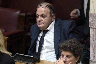 Ποιος ανεξάρτητος βουλευτής Αχαΐας ψήφισε τον προϋπολογισμό