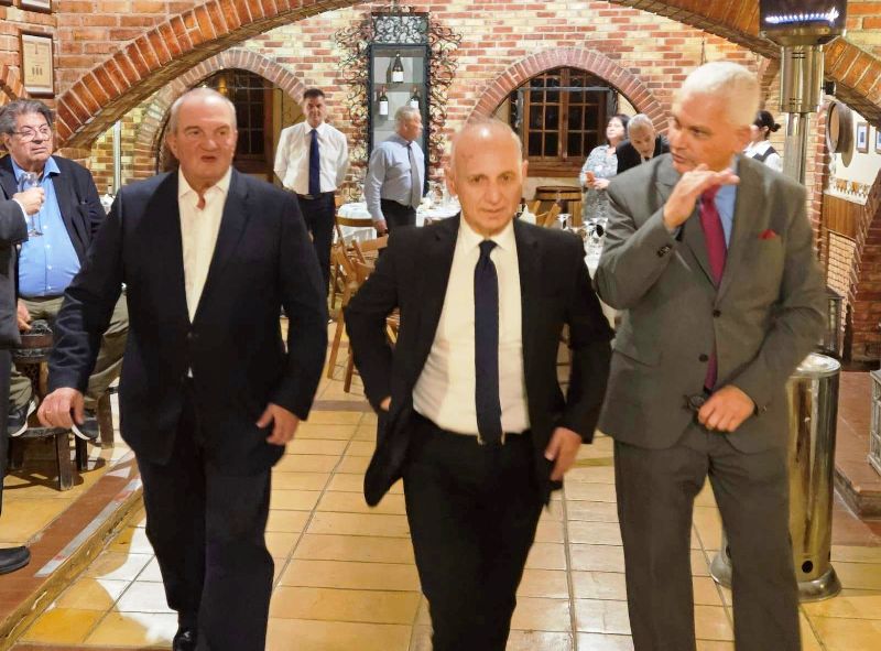 Ξενάγηση Καραμανλή στην Achaia Clauss