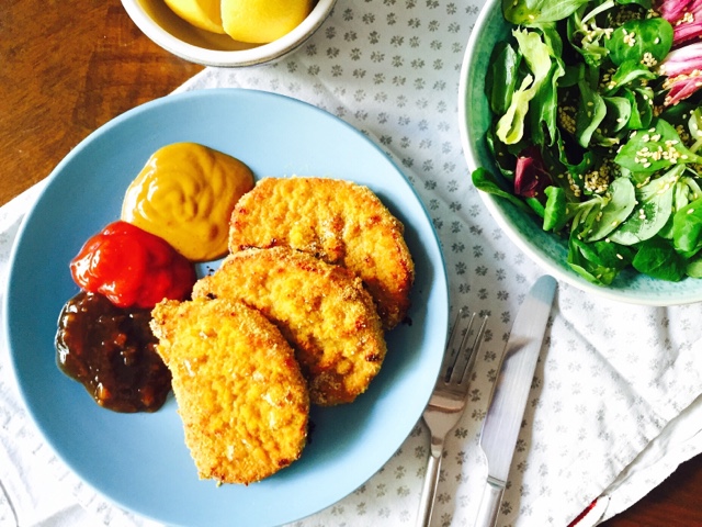 Σνιτσελάκια παναρισμένα με κινόα