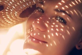 Τα σημεία που πρέπει να καλύπτεις με αντηλιακό και σχεδόν πάντα ξεχνάς