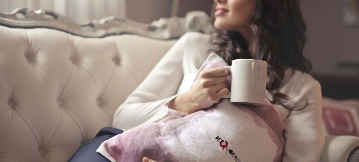 Αυτές είναι οι 8 νυχτερινές συνήθειες που έχουν οι γυναίκες με υπέροχη επιδερμίδα