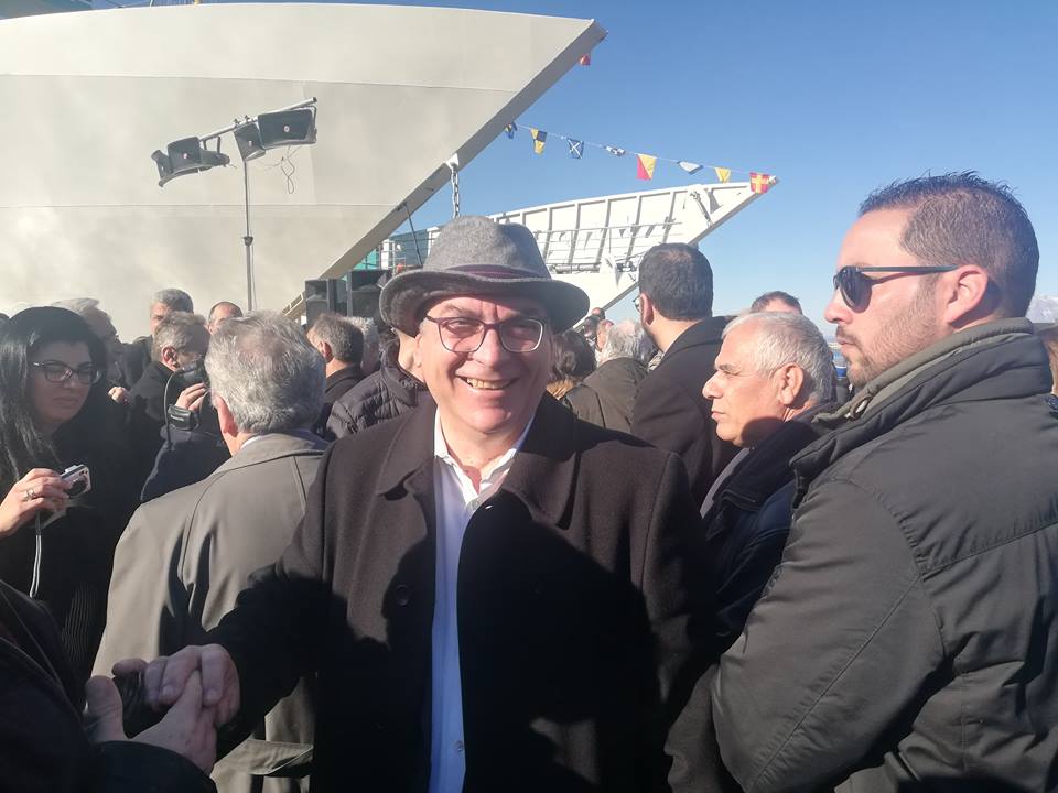 "Καπελωμένος" ο Αλέκος!