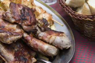 Πώς θα ρίξετε την χοληστερίνη μετά την κρεοφαγία