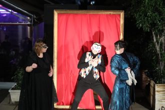 Πάτρα: Καθημερινές παραστάσεις για τον «Υπηρέτη δύο αφεντάδων»