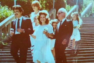 Πάτρα: Η πρώτη νύφη που κατέβηκε από τις σκάλες της Αγίου Νικολάου