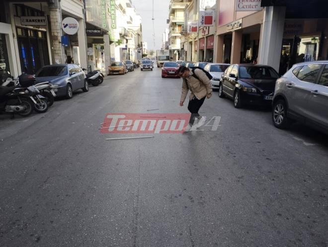 Πάτρα: Σείστηκε το κέντρο της πόλης με το άκουσμα της πρώτης Ανάστασης-Τηρήθηκε το έθιμο και στον Άγιο Δημήτριο ΔΕΙΤΕ ΦΩΤΟ και ΒΙΝΤΕΟ