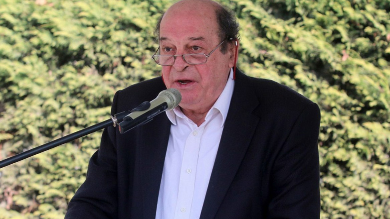 Μανούσος Μανουσάκης: Η σειρά του που κατάφερε να ξεπεράσει σε τηλεθέαση το Μουντιάλ της Γαλλίας