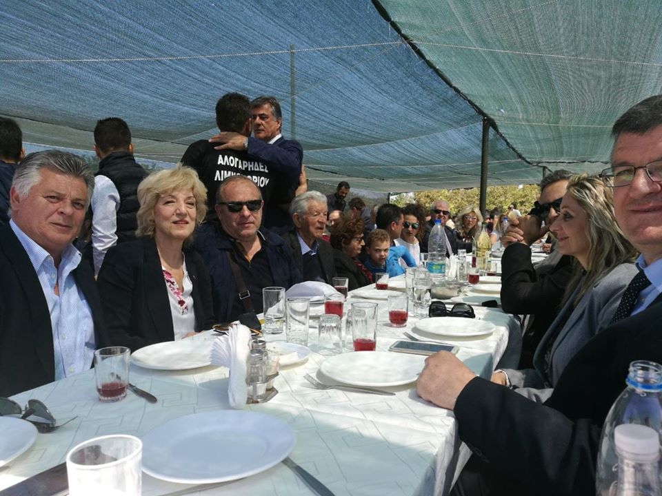 Σία Αναγνωστοπούλου: Στο παραδοσιακό γλέντι στο Λιμνοχώρι!