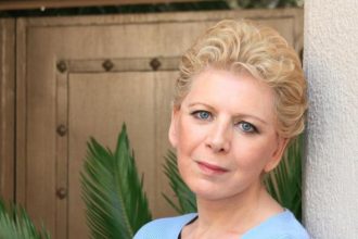 Η αντίδραση της Έλενας Ακρίτα στα σχόλια κατά του Φίλη