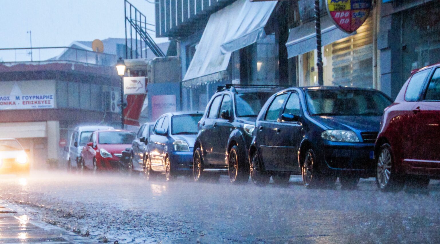 Αλλάζει το σκηνικό του καιρού - Προ των πυλών βροχές και πτώση της θερμοκρασίας στη Δυτική Ελλάδα
