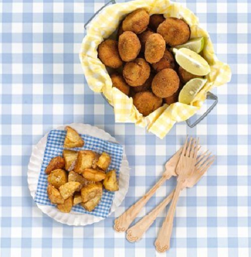 Ψαροκροκέτες με πατάτες τηγανητές