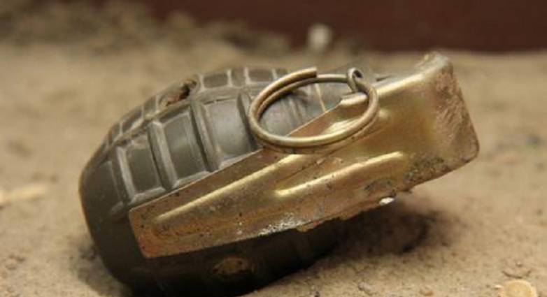 Δυτ. Ελλάδα: Καθάρισε την αποθήκη και βρήκε χειροβομβίδα