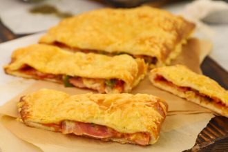 Φτιάξε γρήγορη πίτσα καλτσόνε