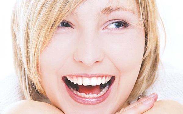 Τρεις τροφές που εξουδετερώνουν την κακοσμία του στόματος