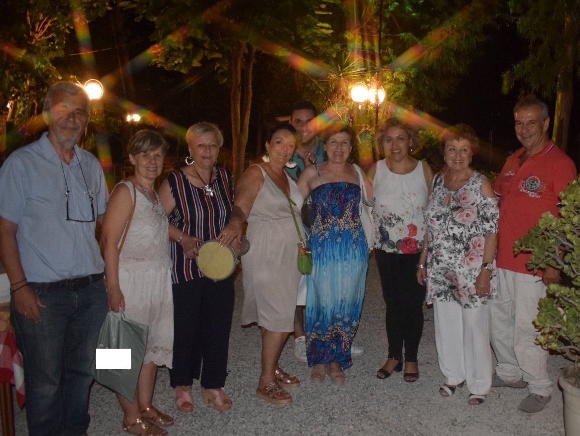 Πανηπειρωτικός Σύλλογος Πατρών: "Τα τραγούδια της παρέας" - ΦΩΤΟ