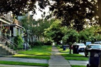 Γιατί οι γυναίκες που μένουν σε «πράσινες» γειτονιές ζουν περισσότερο