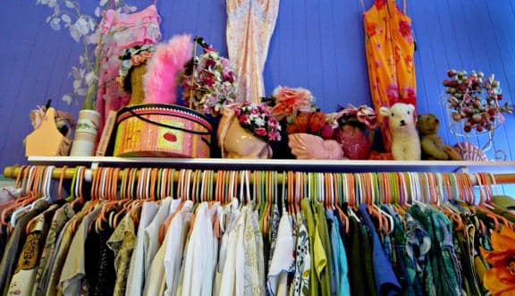 Ροταριανός Ηλεκτρονικός Όμιλος Νοτίου Ελλάδας: Συλλογή βιβλίων, παιδικών ρούχων και παιχνιδιών