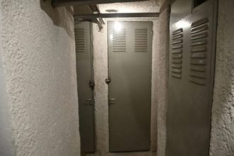 Παγκράτι: Στη δημοσιότητα τα στοιχεία του 49χρονου φιλόλογου που νοίκιαζε τη «γιάφκα»