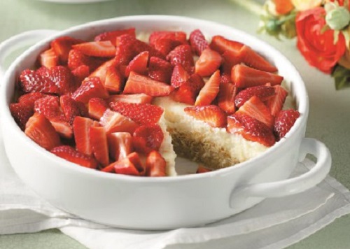 Γρήγορο εκμέκ με κρέμα και φράουλες