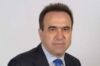 43 χρόνια από την έλευση του Κων/νου Καραμανλή