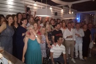 6ο Λύκειο Πατρών: 30 χρόνια από την αποφοίτησή τους με μία ξεχωριστή βραδιά!