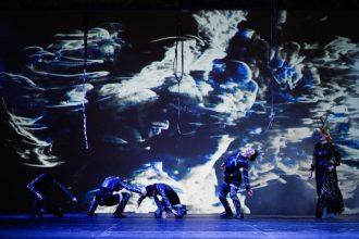 Πάτρα: Λίγες ώρες πριν την έναρξη της μεγάλης γιορτής - Φωτογραφίες από την τελική πρόβα της έναρξης