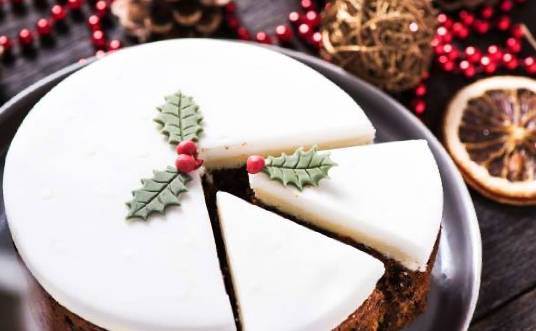 Η Ένωση Συλλόγων Γονέων και Κηδεμόνων Πάτρας κόβει Βασιλόπιτα