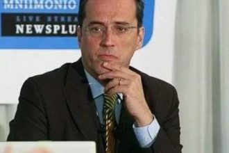 Στο βενζινάδικο με όπλο