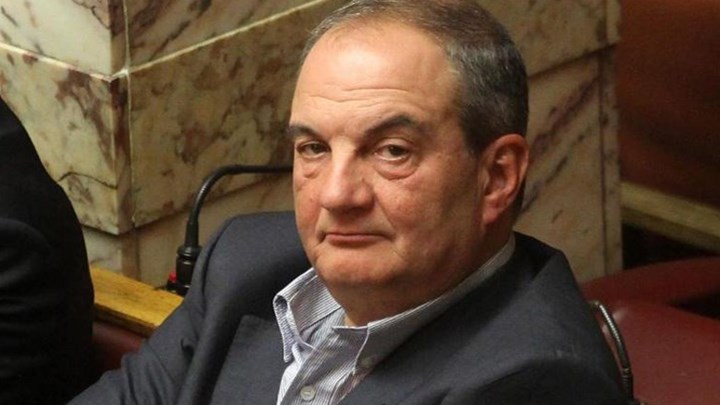 Όταν ο Καραμανλής συνάντησε τον Μπουφόν στη Μεσσηνία - ΦΩΤΟ