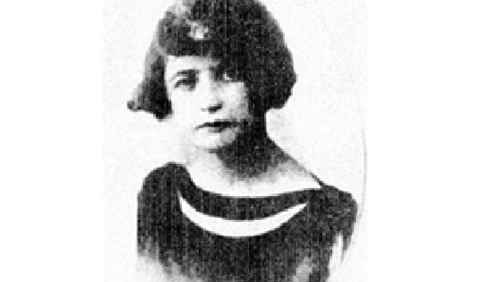 Η πρώτη γυναίκα δικηγόρος της παλιάς Αθήνας, μια εύτολμη κοινωνική αγωνίστρια