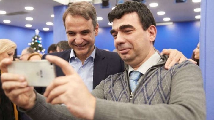 Η ανάρτηση του Μητσοτάκη για τον καφετζή της ΝΔ