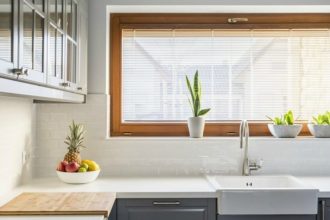 Δείτε τι πρέπει να κάνετε για να μην βουλώνουν ποτέ οι σωληνώσεις σε μπάνιο και κουζίνα