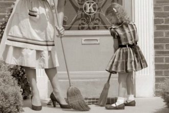 Η γιαγιά ξέρει - 9 καθαριστικά κόλπα "παλιάς κοπής" που πρέπει να σημειώσετε