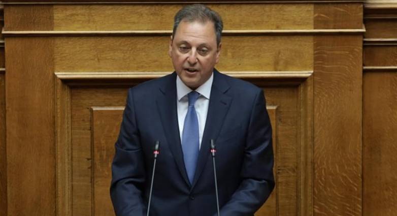 Σε προληπτική καραντίνα ο υπουργός Αγροτικής Ανάπτυξης Σπήλιος Λιβανός