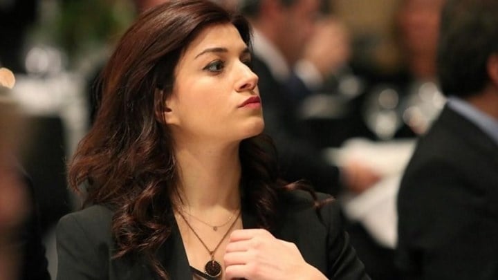 Νοτοπούλου: Χαμός στο Twitter για τα... αρχαία στις ευχές της