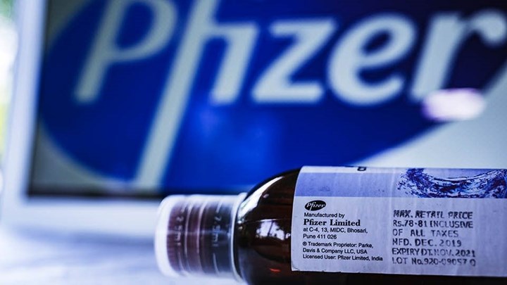 Μπουρλά: Το εμβόλιο της Pfizer θα αρχίσει να διανέμεται λίγες ώρες μετά την έγκρισή του