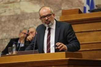 Κορονοϊός: Θετικός ο γιατρός και πρώην βουλευτής Λάρισας Κώστας Μπαργιώτας