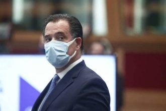 Άδωνις Γεωργιάδης: Εσπευσμένα στο νοσοκομείο - Υποβλήθηκε σε χειρουργική επέμβαση