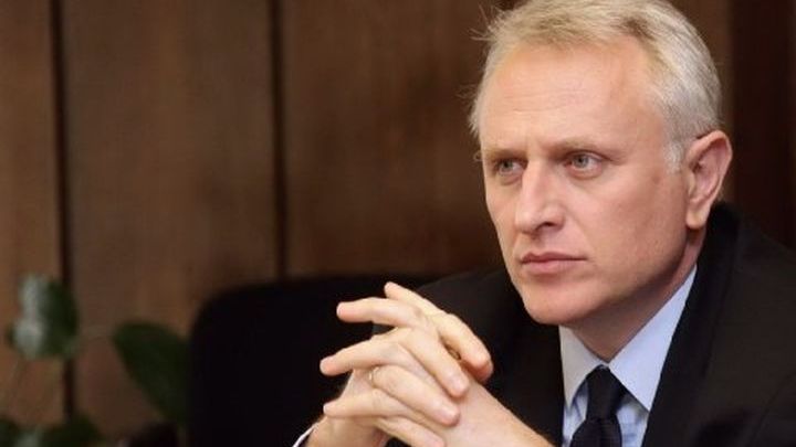 Το ΠΑΣΟΚ εάλω