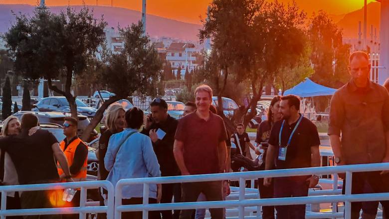 Στην συναυλία των Coldplay στο ΟΑΚΑ ο Κυριάκος Μητσοτάκης