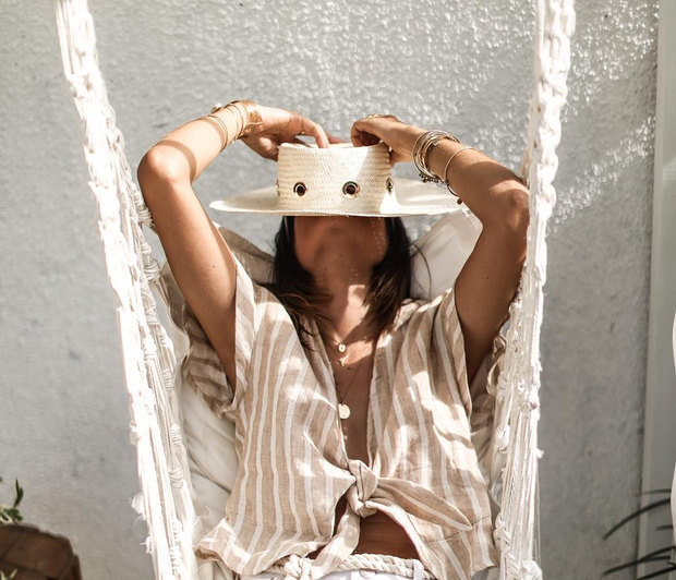 Θες να μην «σπάει» το concealer κάτω από τα μάτια; Δες τι πρέπει να κάνεις